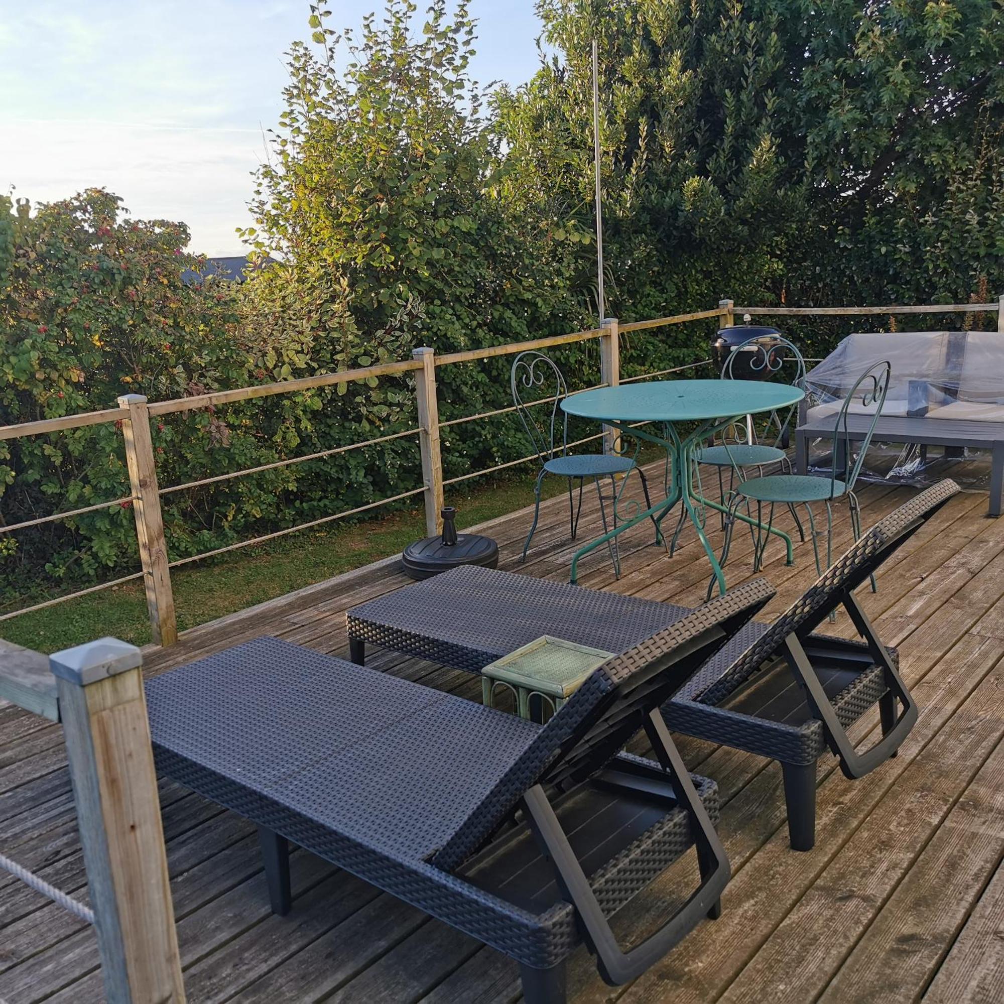 Dependance Au Calme Dans Notre Jardin Villa Saint-Aubin-Des-Preaux Luaran gambar